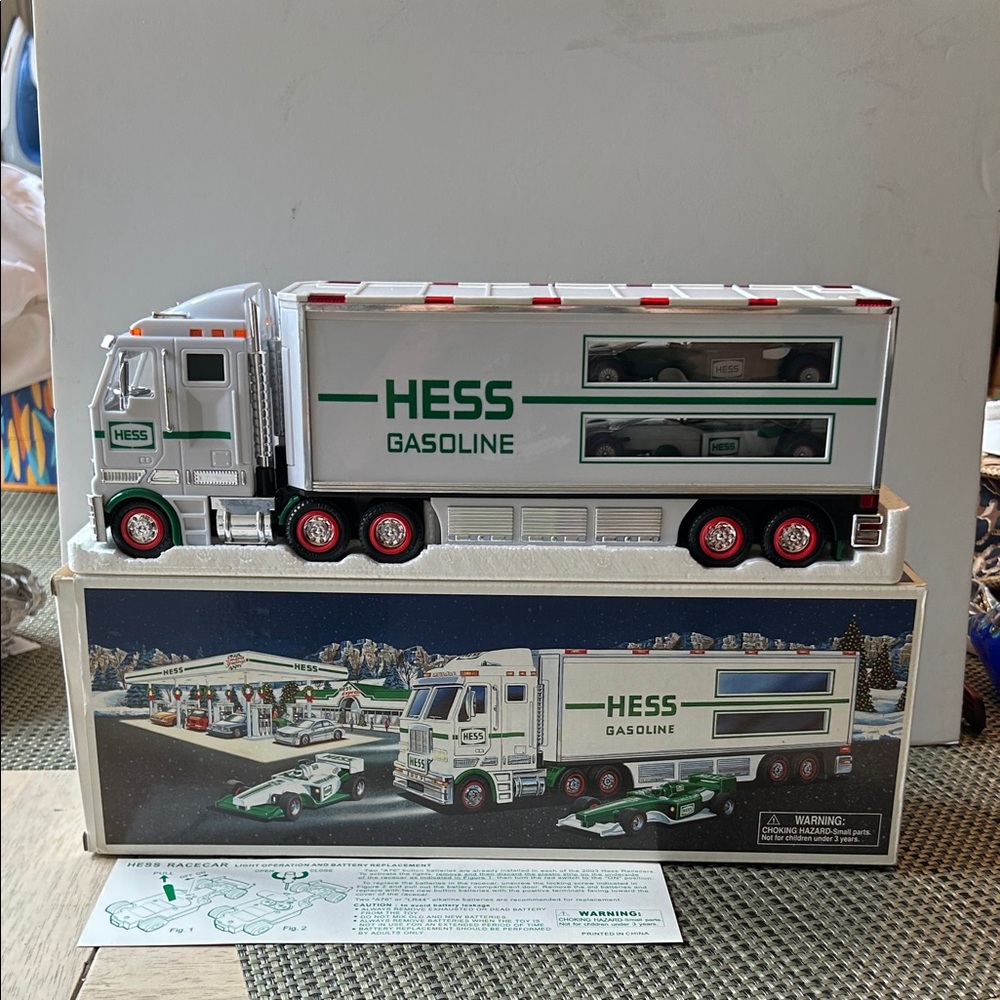 LAST CHANCE**NEW w/ Box 2003 HESS Truck w/ #2 Race Cars